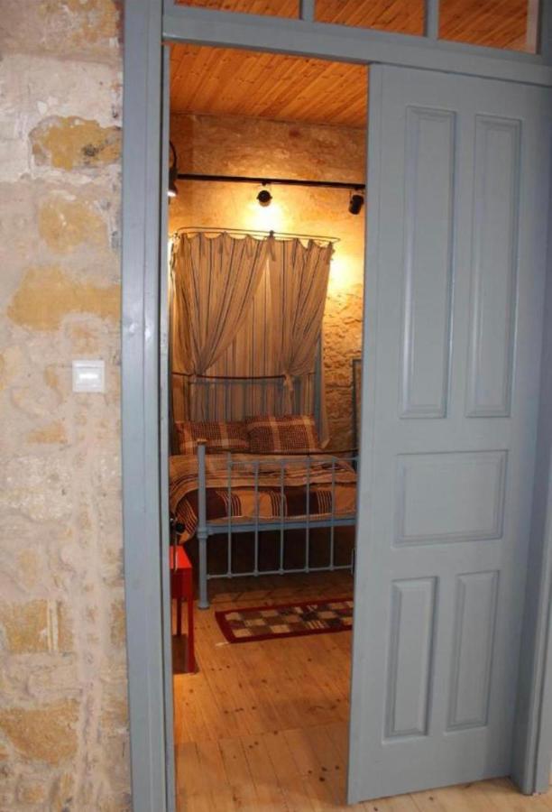 Tasev Guesthouse Nicosia Exterior foto